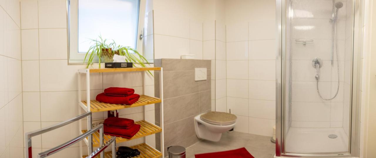 Garden Town Appartement Salzburg Bagian luar foto